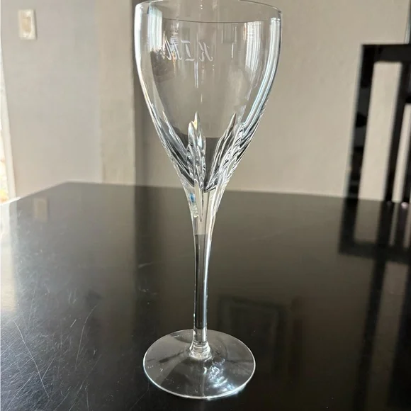 Lenox Firelight Signature Clear Wine Glass - Picture 4 of 6